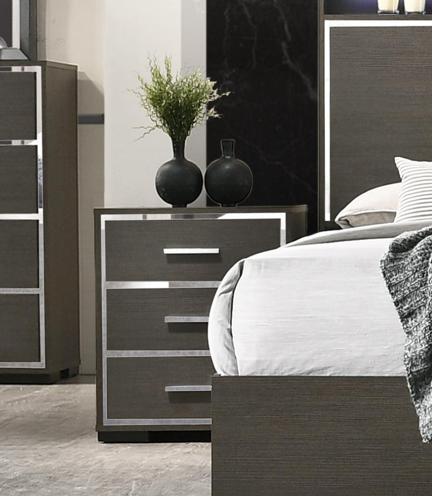 

    
27650Q-Set-5 Acme Furniture Platform Bedroom Set

