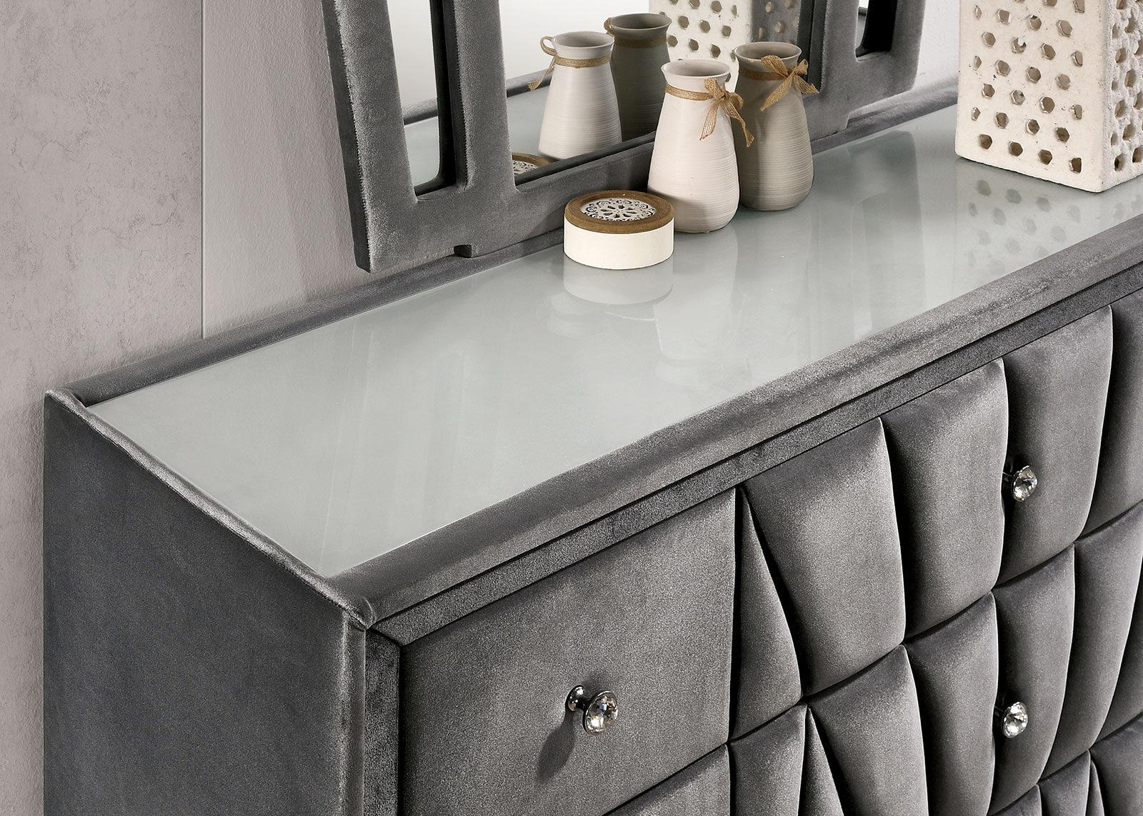 

    
Transitional Gray Solid Wood Dresser w/Mirror Furniture of America CM7164D*M Carissa
