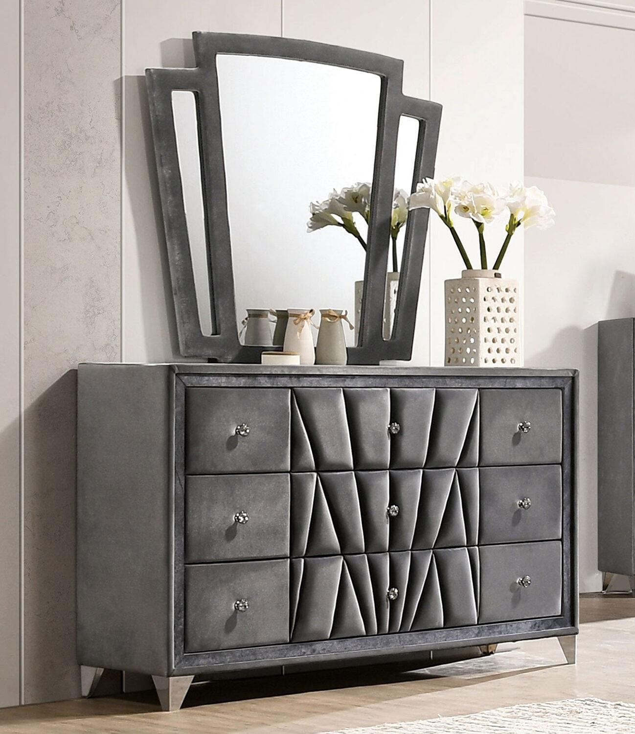 

    
Transitional Gray Solid Wood Dresser w/Mirror Furniture of America CM7164D*M Carissa
