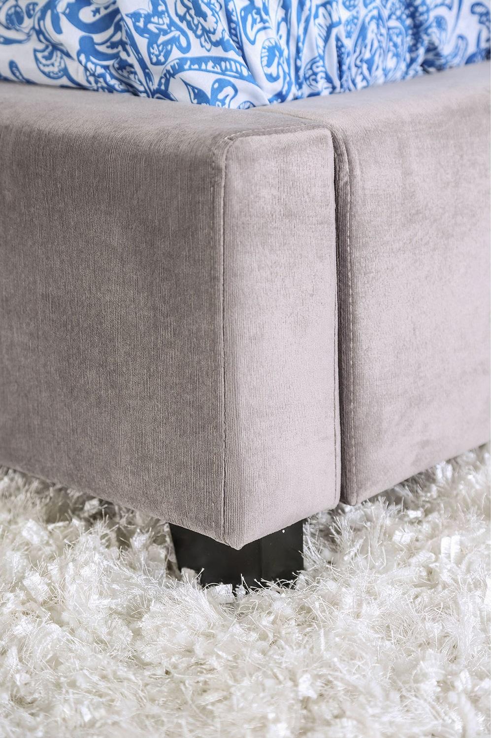

                    
Furniture of America CM7679GY-EK Mirabelle Bed Gray Velvet-like Fabric Purchase 
