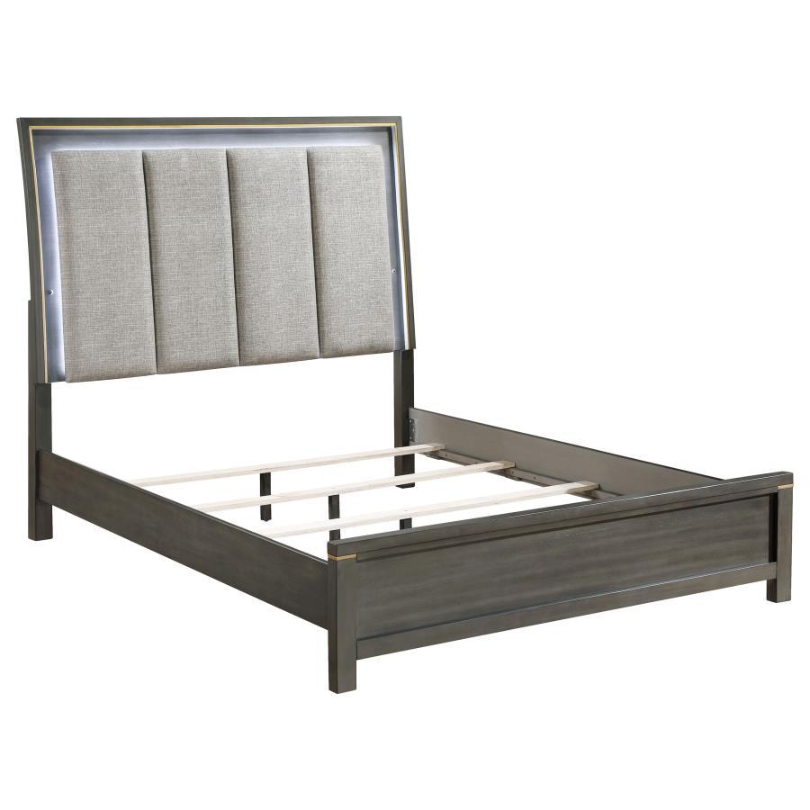

                    
Coaster Kieran King Panel Bed 224741KE Panel Bed Gray  Purchase 
