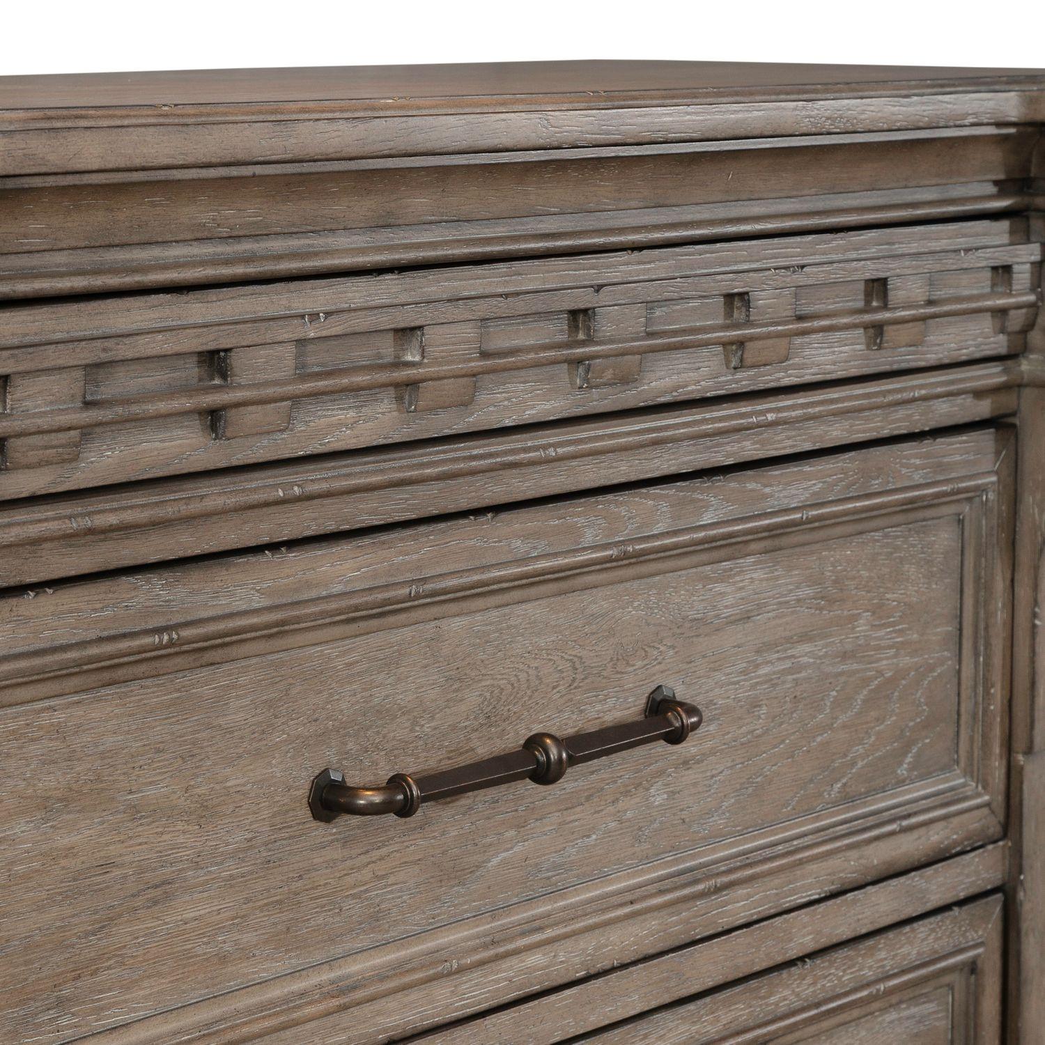 

    
711-BR41 Liberty Furniture Chest

