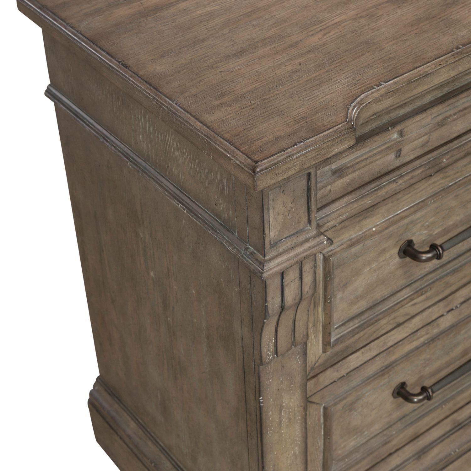 

    
Town &amp; Country (711-BR) Nightstand Set
