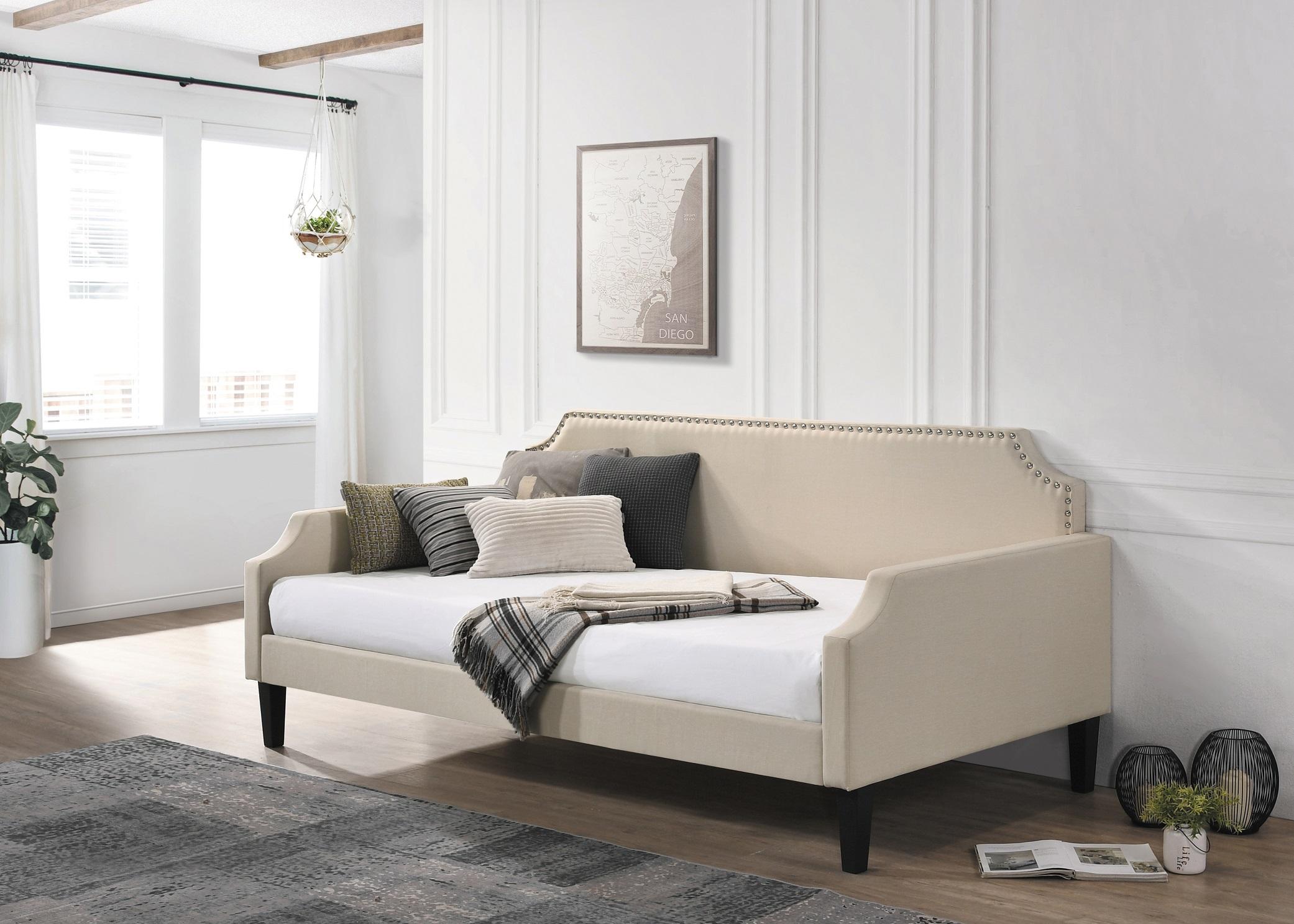 

    
300635 Daybed
