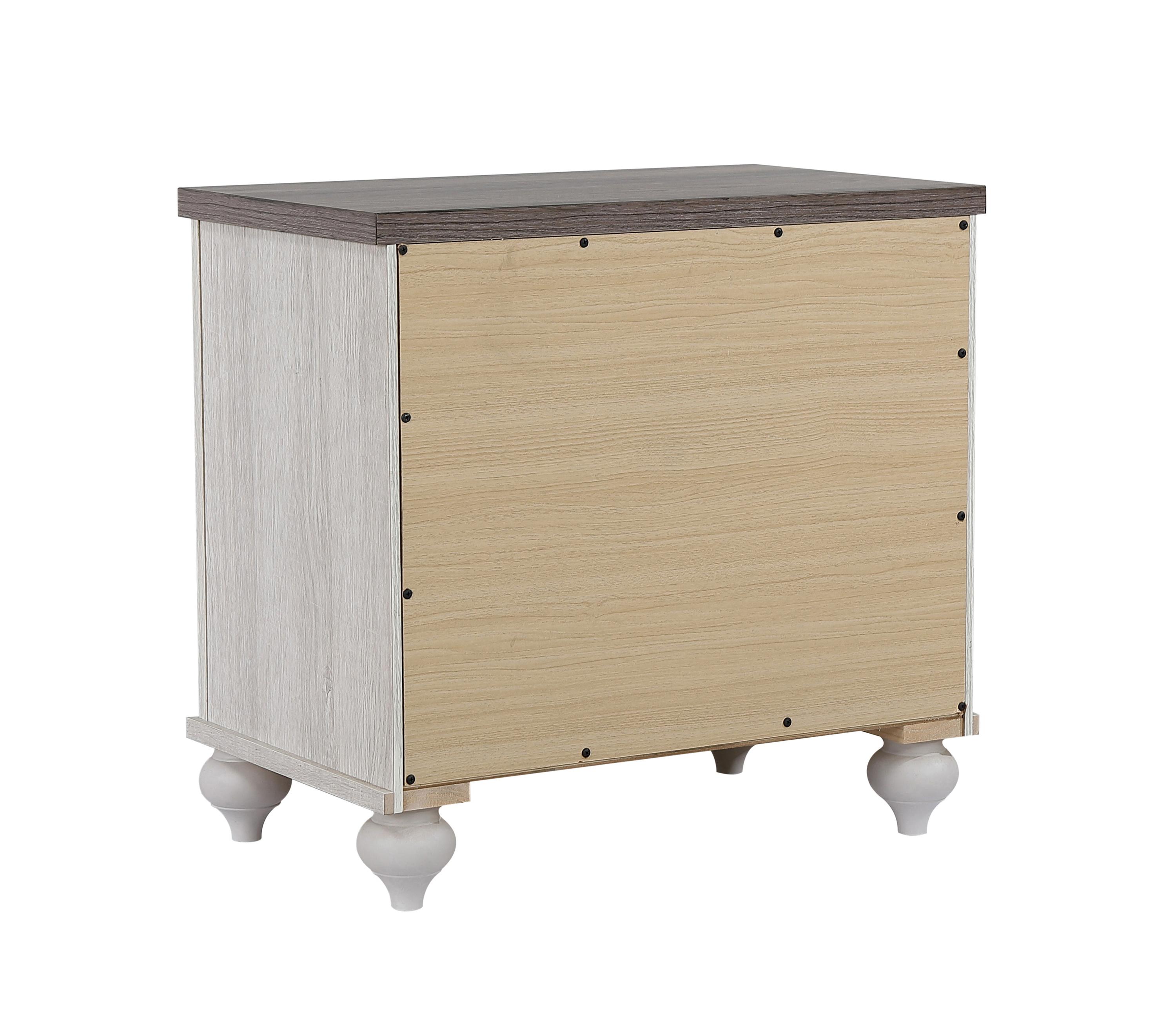 

                    
Buy Transitional Vintage Linen Wood CAL Bedroom Set 3pcs Coaster 223281KW Stillwood

