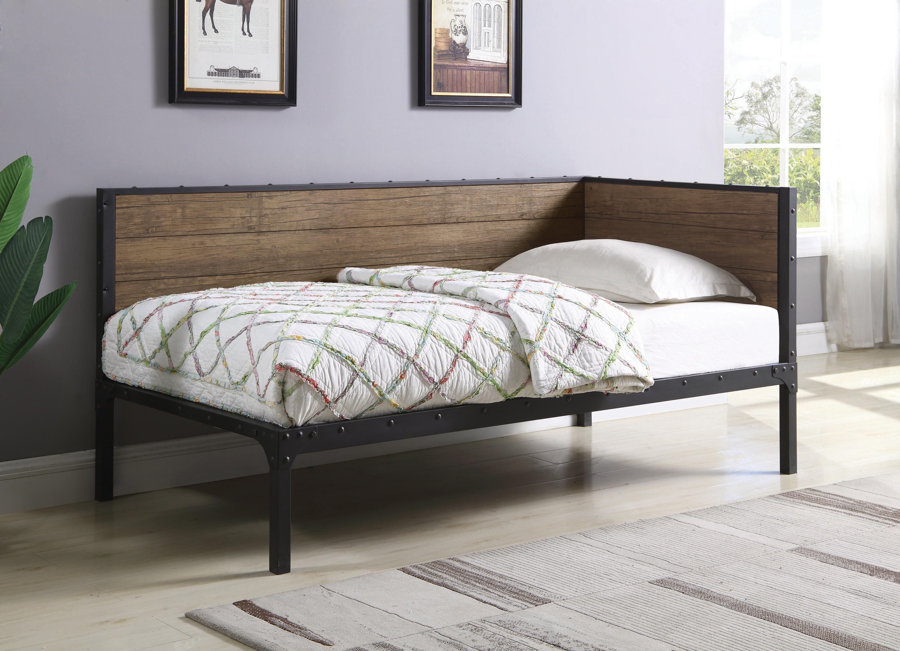 

    
300836 Coaster Daybed
