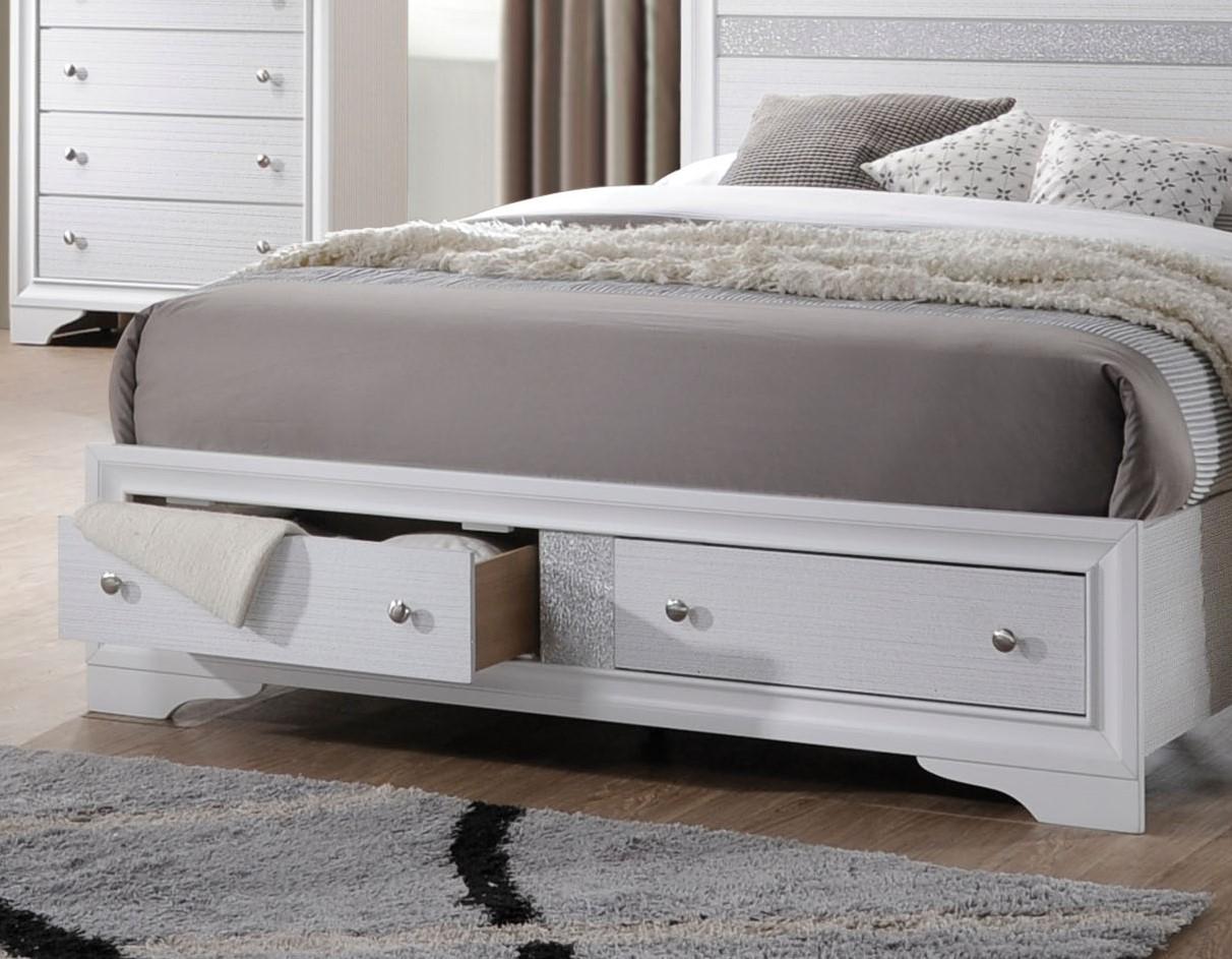 

    
25767EK Acme Furniture Storage Bed
