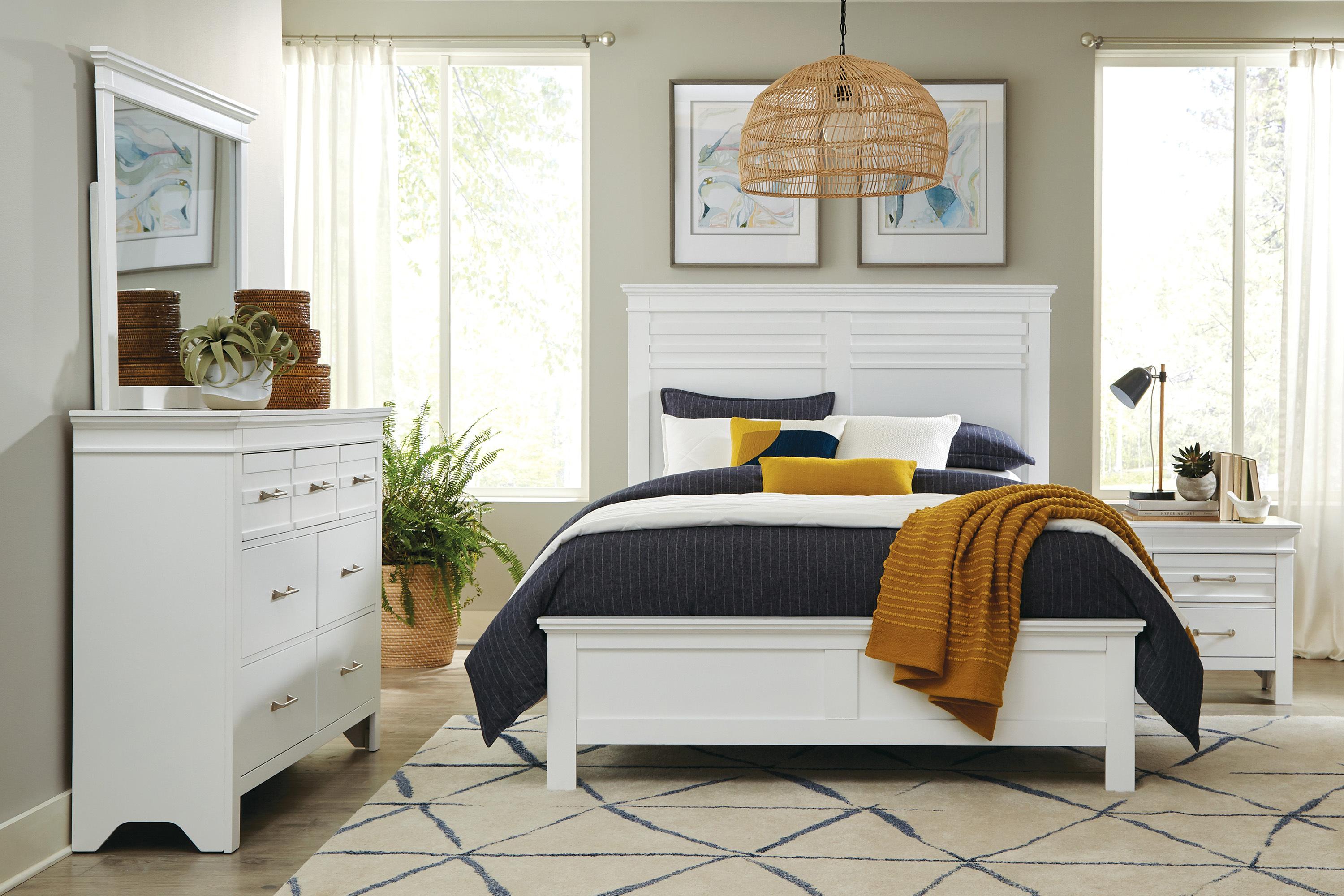 Transitional Bedroom Set 1675WF-1*-5PC Blaire Farm 1675WF-1*-5PC in White 