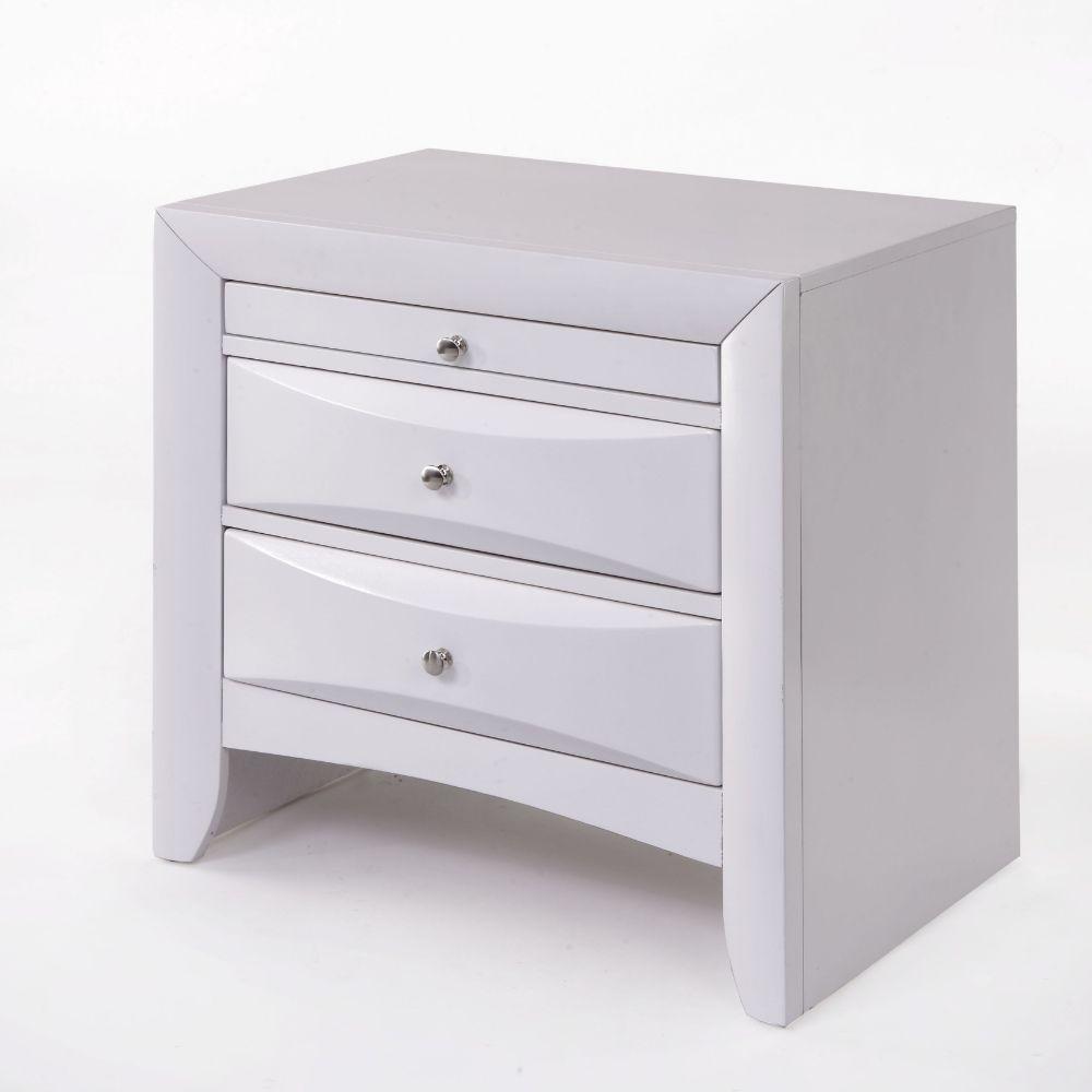 

    
21700Q-3pcs Transitional White Wood Queen 3PCS Bedroom Set w/ Storage by Acme Ireland 21700Q-3pcs
