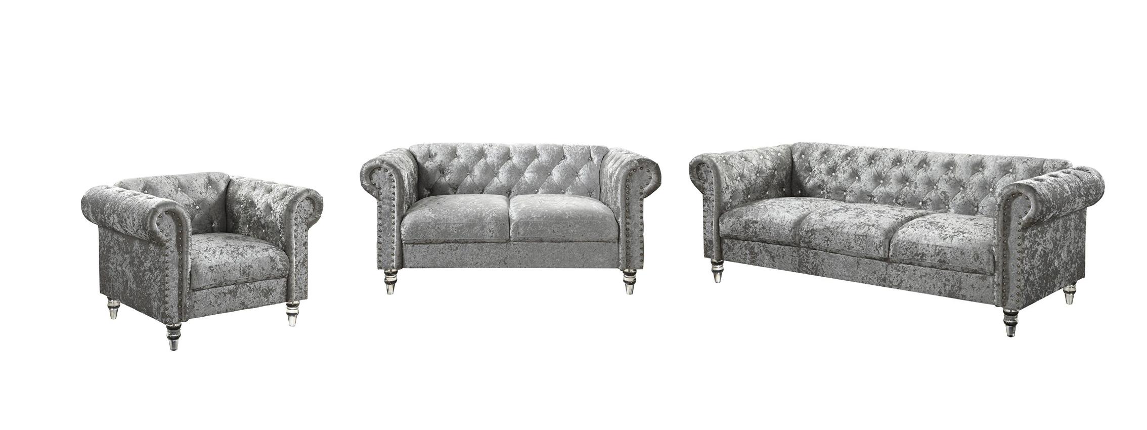 

    
Global Furniture USA U9550 Armchair Gray U9550-GRY VELVET-CH
