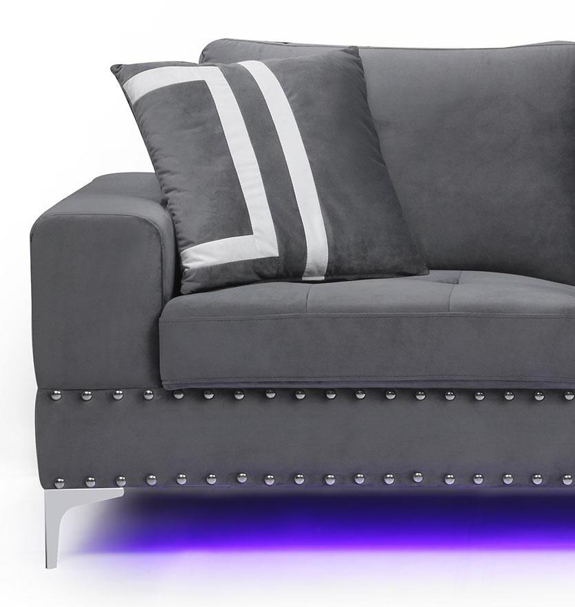

                    
Global Furniture USA U98 Sofa Gray Velvet Purchase 
