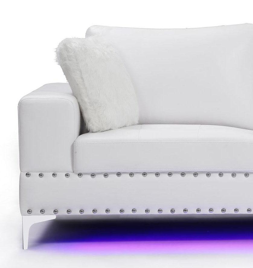 

    
U98-BLANCHE WHITE-S/LS Global Furniture USA Sofa and Loveseat Set
