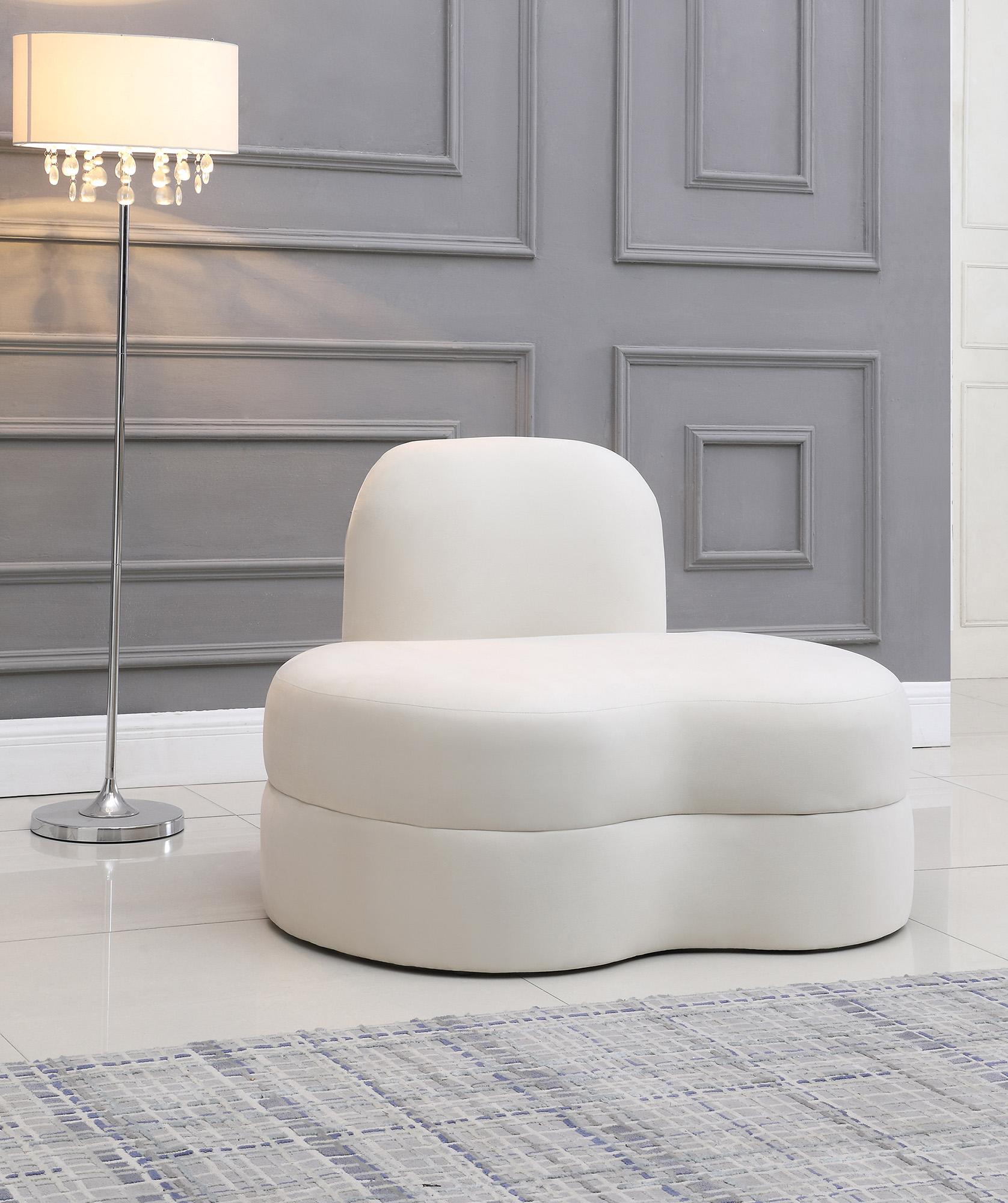 

    
606Cream-C Meridian Furniture Accent Chair
