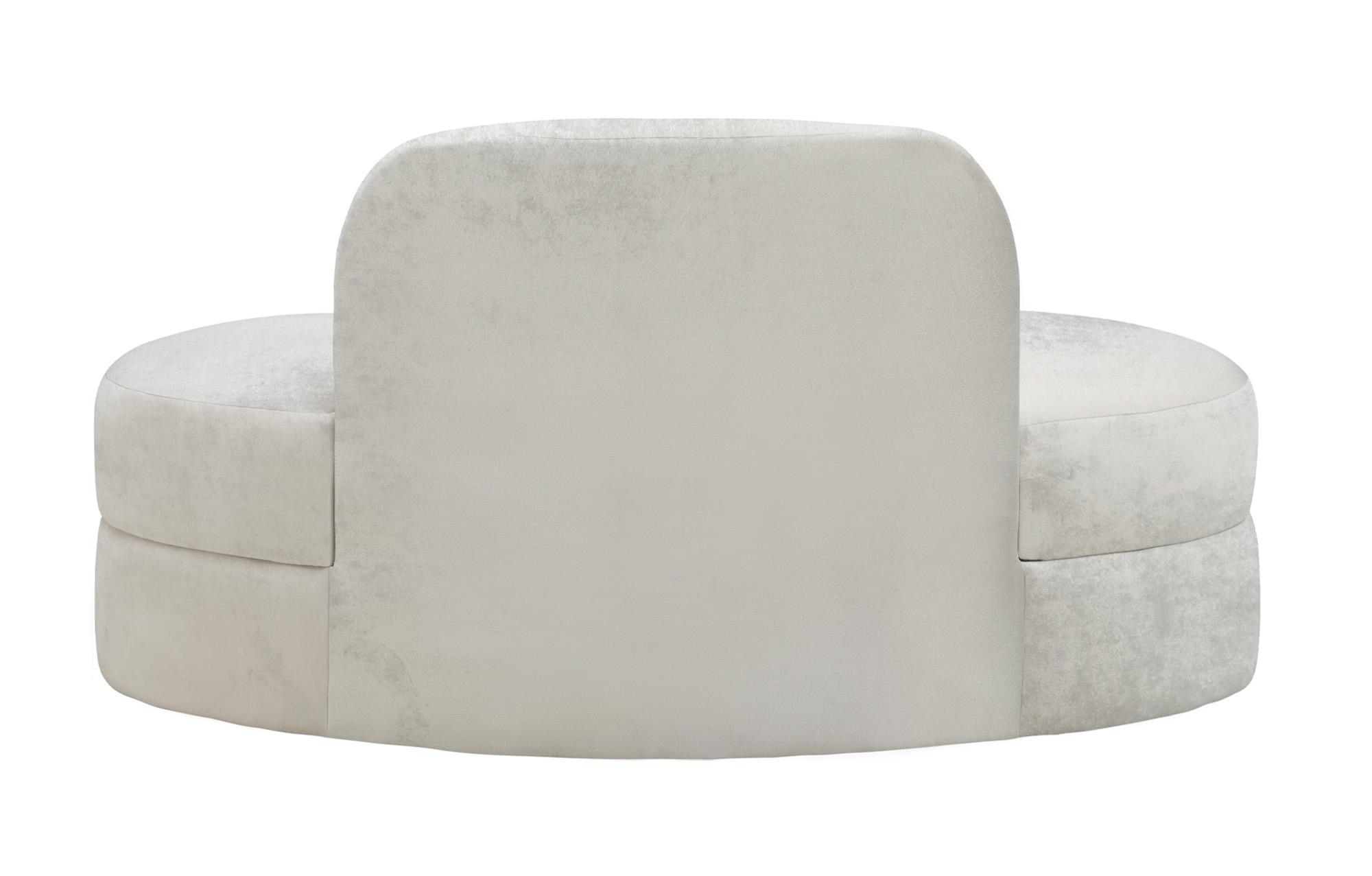 

    
 Shop  Ultra Vogue Cream Velvet Lounge Sofa Set 3Pcs MITZY 606Cream-S Meridian Modern
