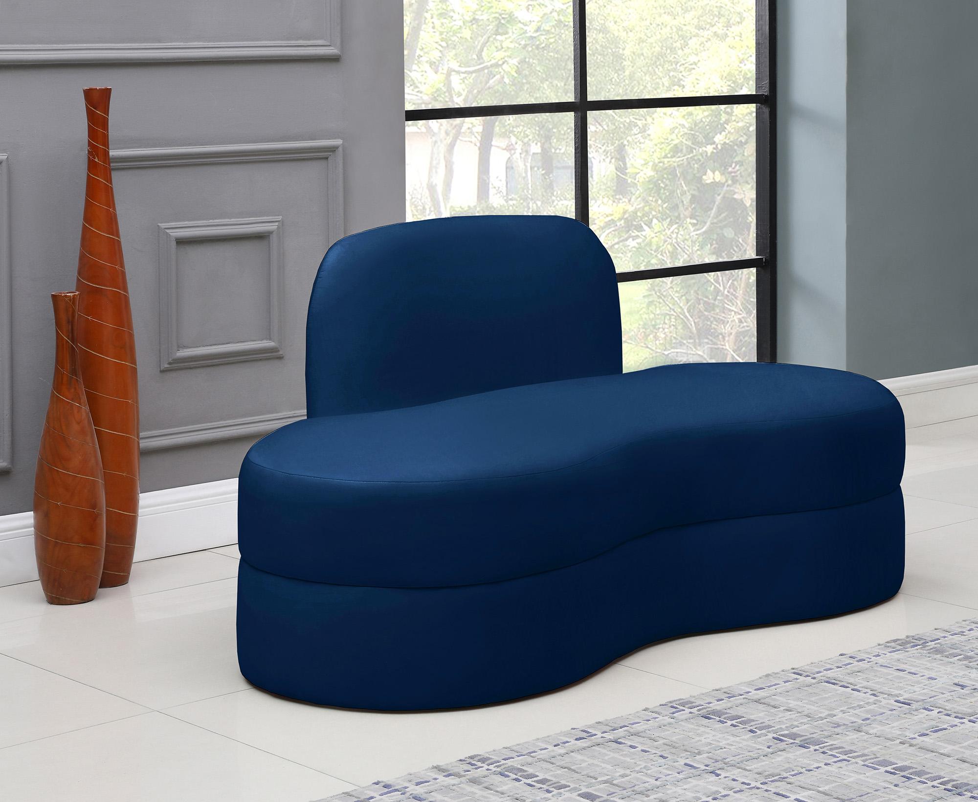 

        
Meridian Furniture MITZY 606Navy-S-Set-3 Sofa Set Navy Velvet 753359800431
