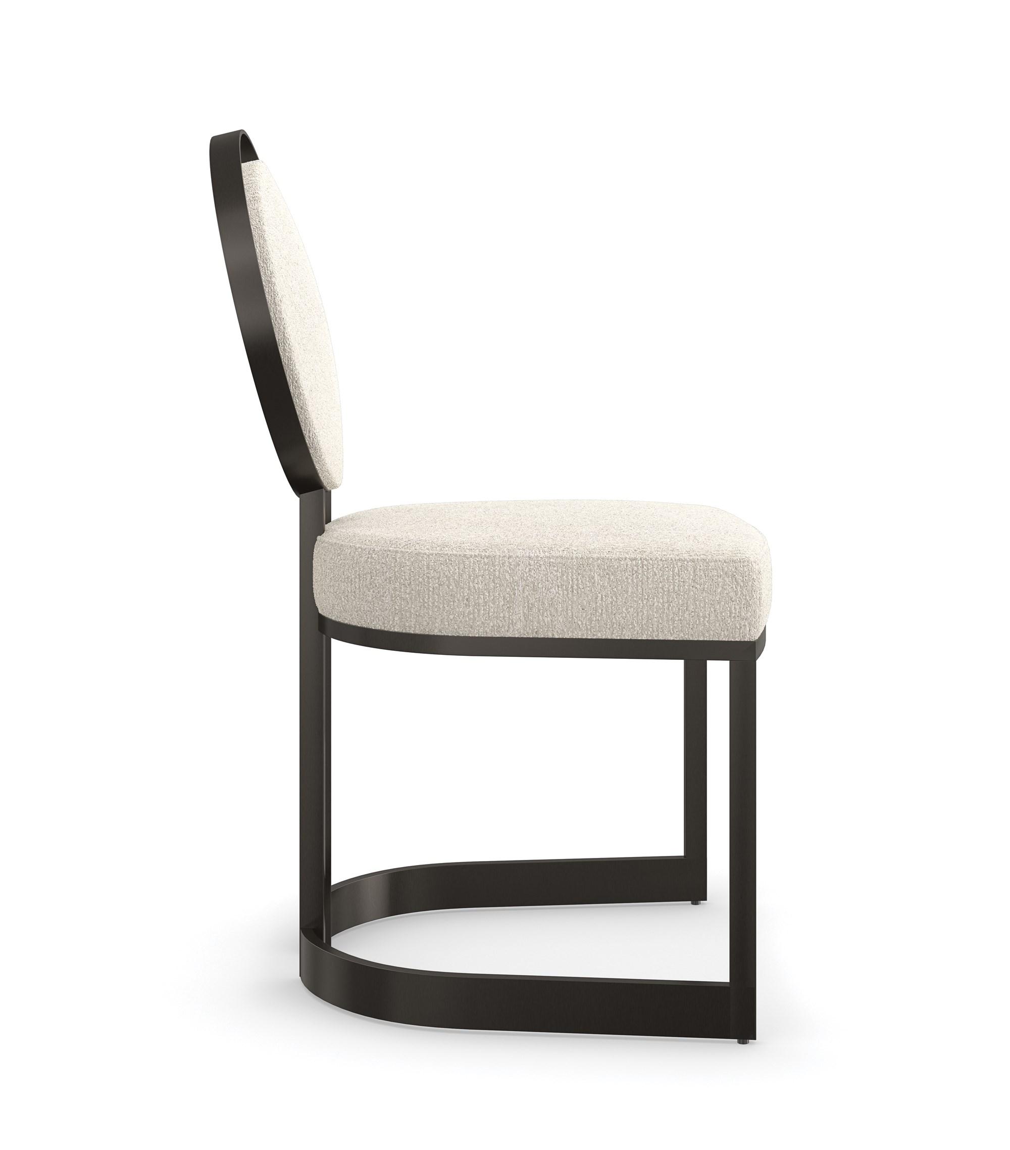 

        
Caracole LA LUNE Dining Chair Set Ivory/Chocolate Fabric 662896046557
