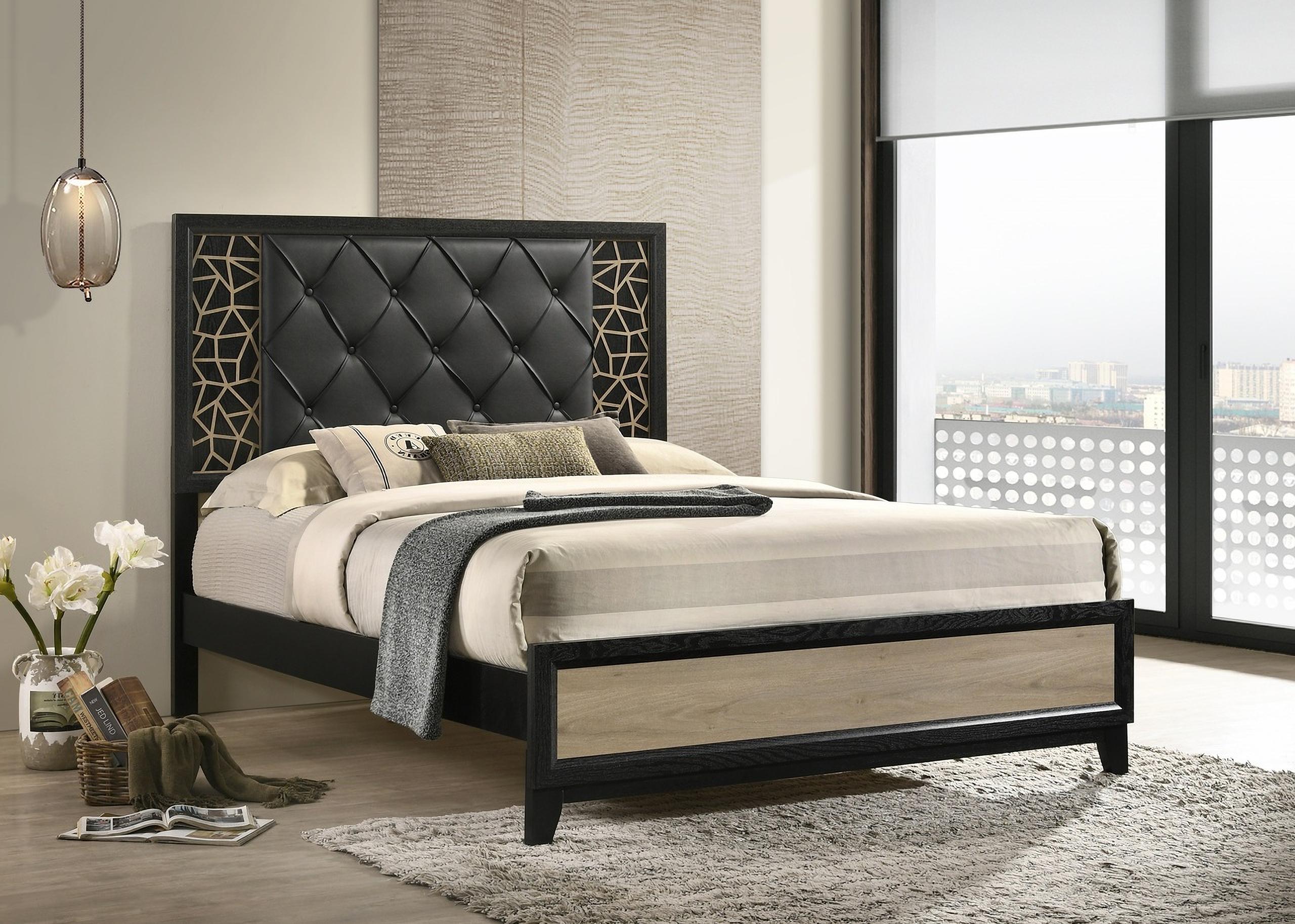 

    
Upholstered King Bed Set 4Pcs with Wooden Pattern In Black Selena Galaxy Home Contemporary
