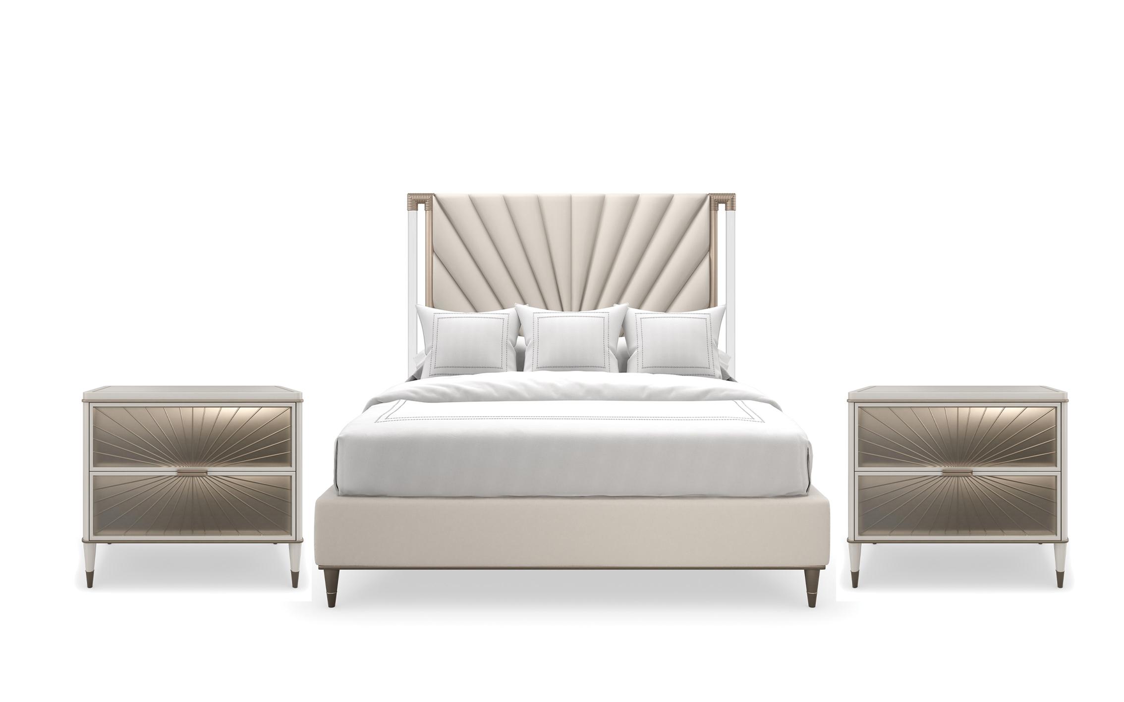 

    
Upholstered Matte Pearl & Golden Shimmer VALENTINA UPH KING BED Set 3Pcs by Caracole
