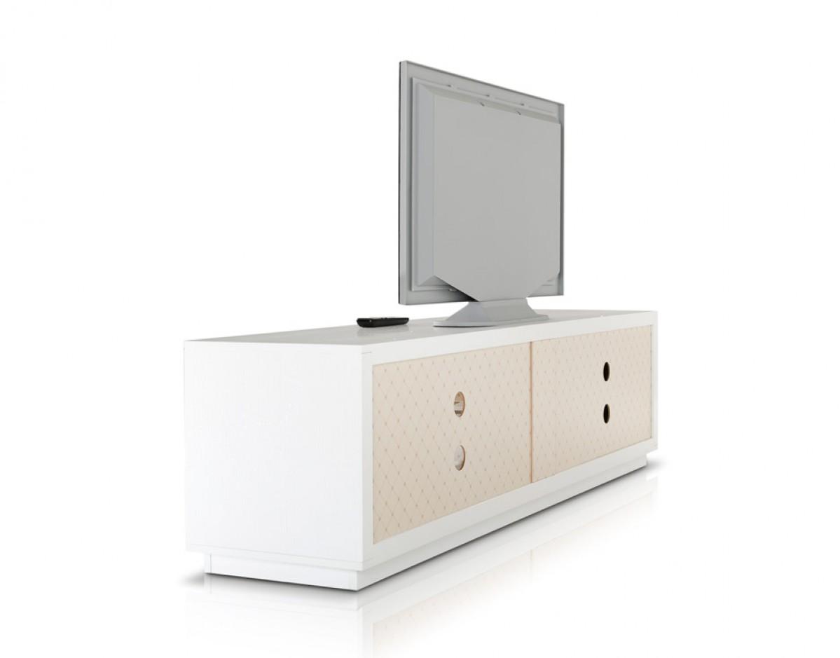 

    
00840729114073A&amp;X Grand TV Stand
