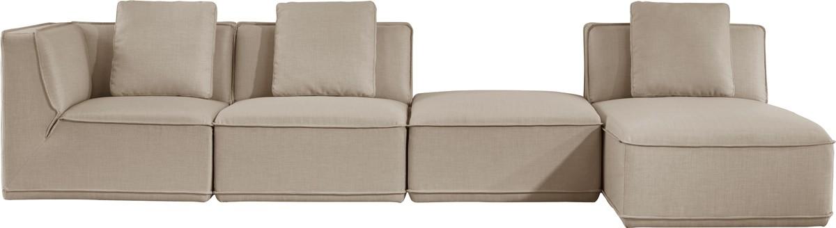 

    
VGMB-1701-BGE VIG Furniture Sectional Sofa Set
