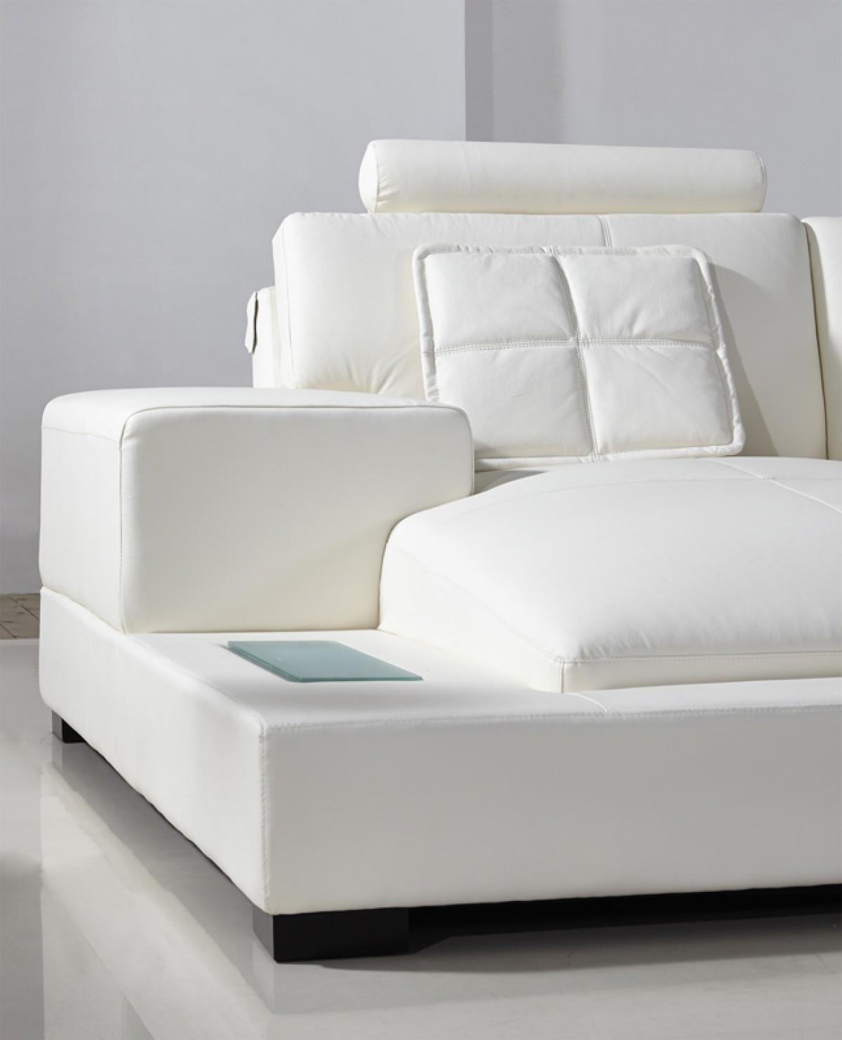 

    
VIG Furniture Divani Casa Diamond Sectional Sofa White VGYIT285-3
