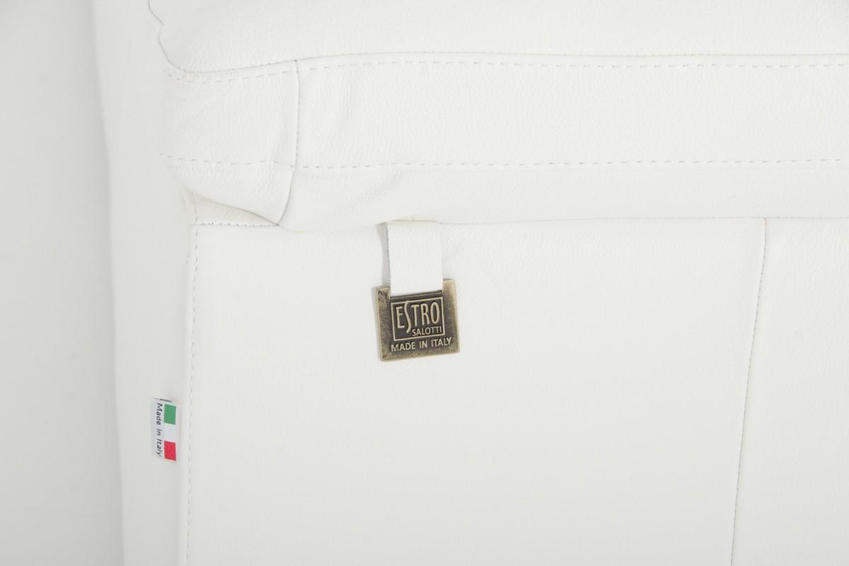 

    
VGNTPALINURO-WHT White Genuine Leather Sectional Sofa w/Recliners VIG Estro Salotti Palinuro
