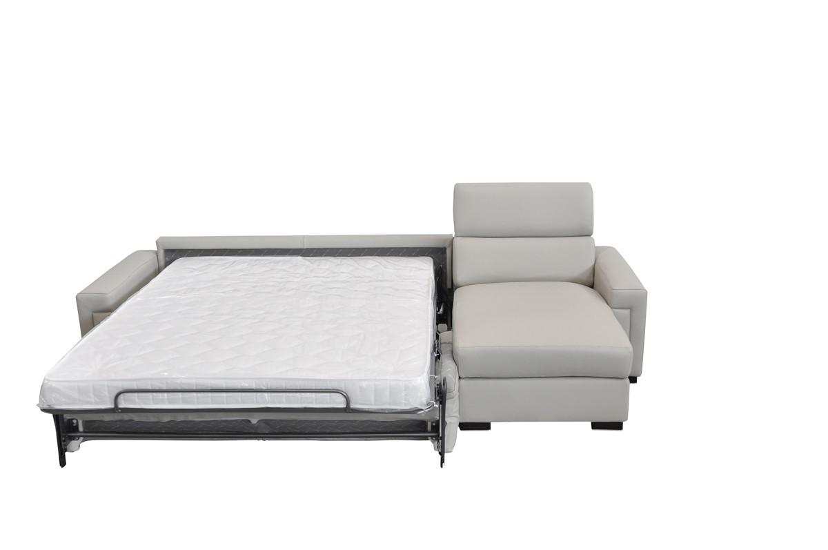 

    
Grey Full Genuine Leather Sectional Sofa Bed VIG Estro Salotti Sacha Modern
