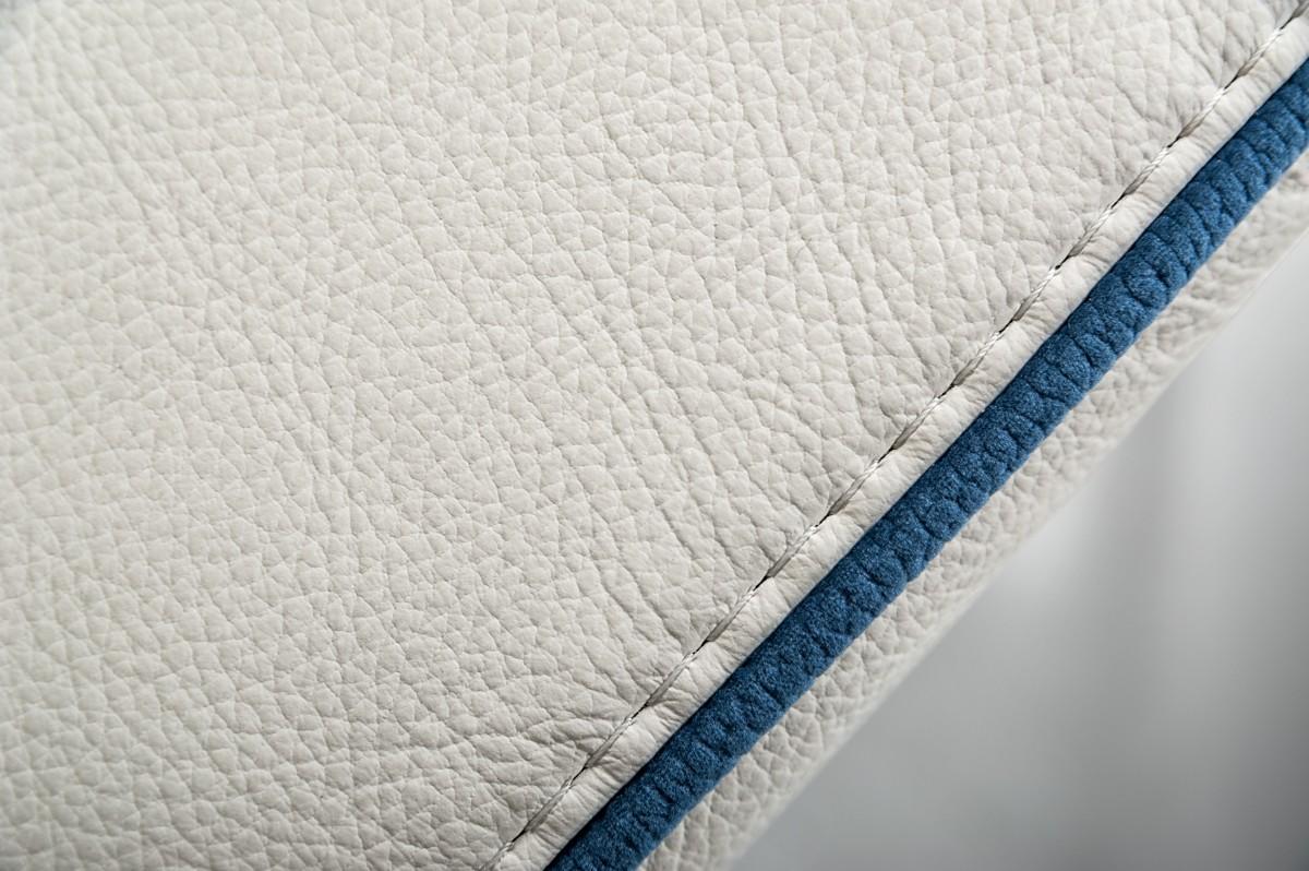 

                    
Buy VIG Furniture Estro Salotti Bolton Italian Leather White/Blue Sofa Set 3P Modern
