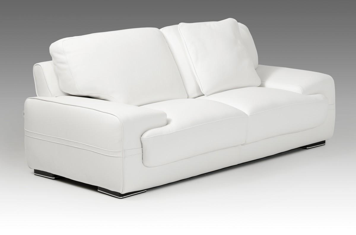 

    
VGNTEVITA-WHT VIG Furniture Sofa Set
