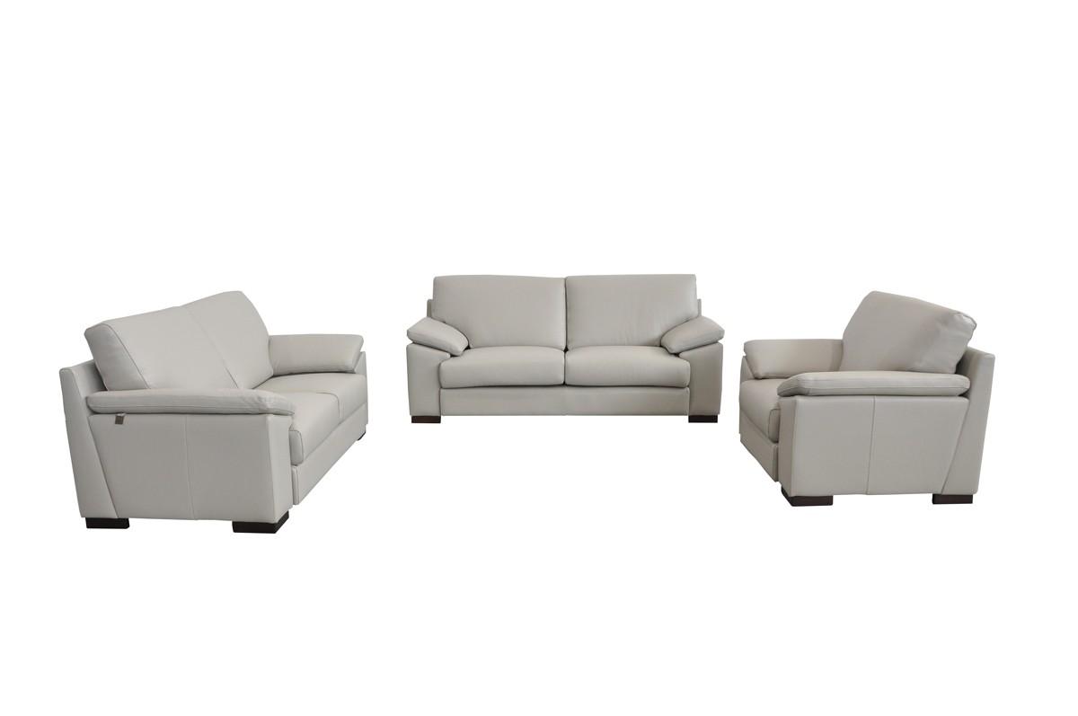 

    
VGNTMORRIS-C409 VIG Furniture Sofa Set
