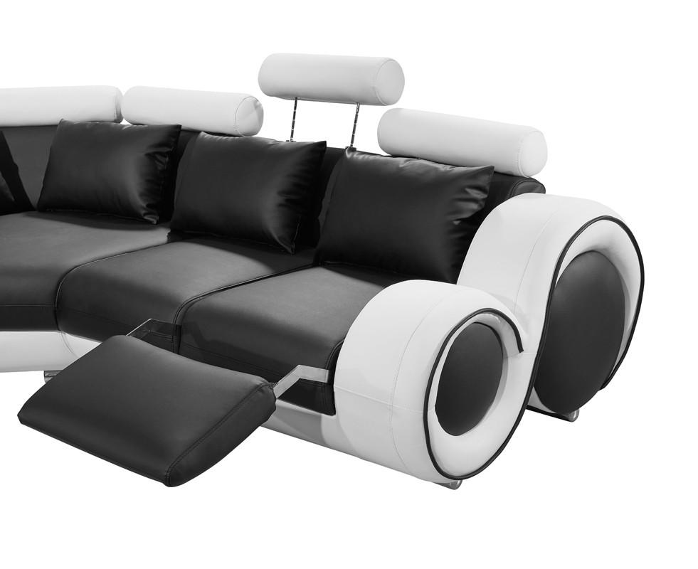 

    
VIG Furniture Divani Casa 4087 Sectional Sofa Black/White VGEV4087-BLK-WHT

