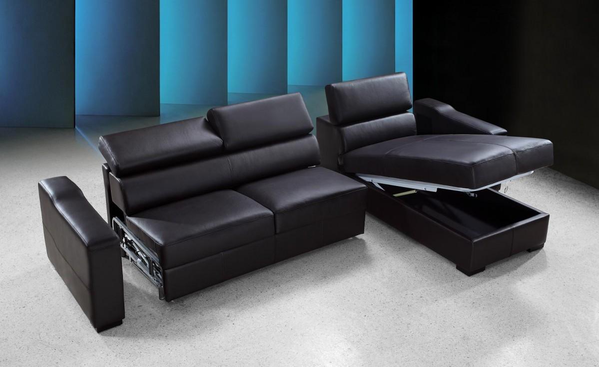 

    
Modern Reversible Leather Sectional Sofa Bed w/ Storage VIG Divani Casa Flip
