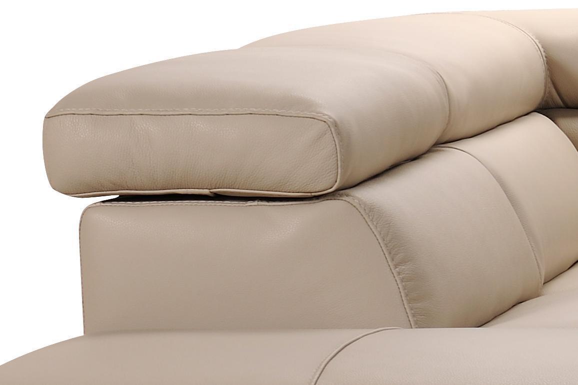 

        
VIG Furniture Divani Casa Gypsum Sectional Sofa Beige Leather Match 00840729144414
