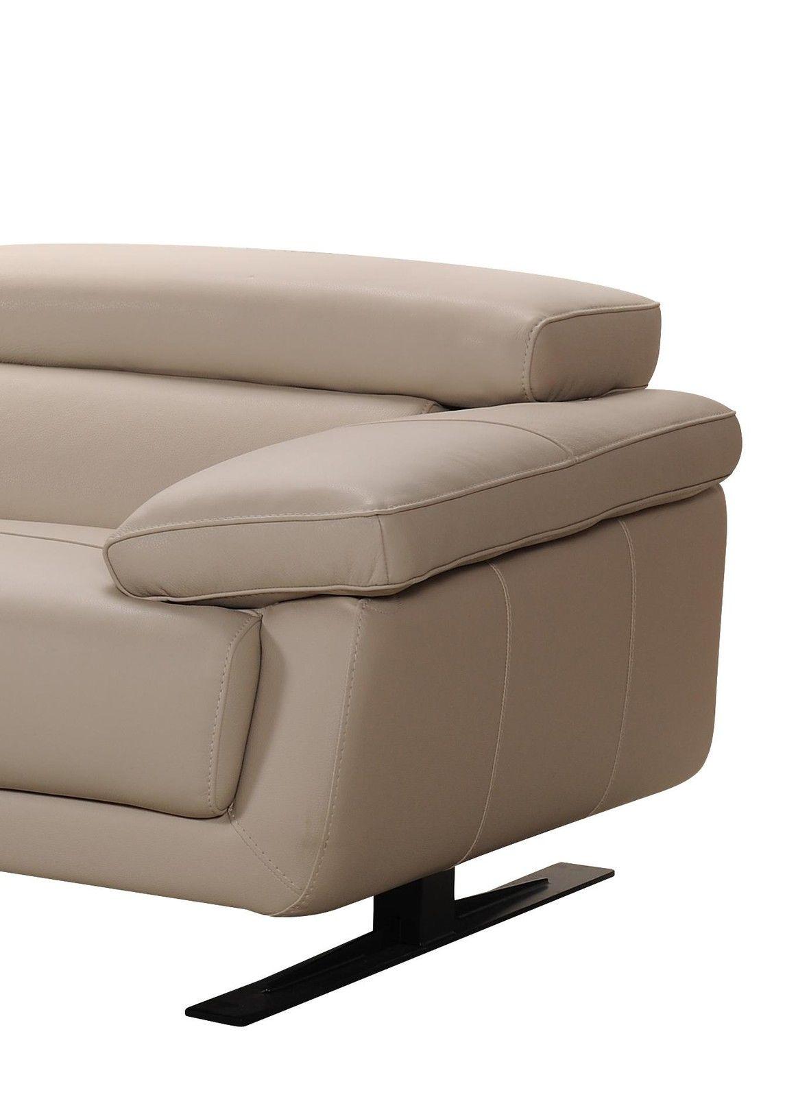 

    
VGVITB31020-LM-TPE VIG Furniture Sectional Sofa
