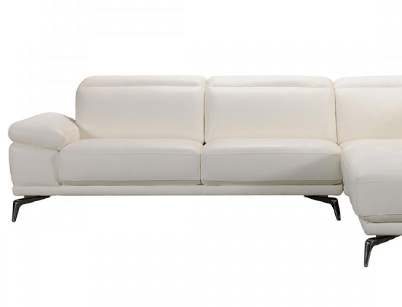 

    
VGVITB31150-WHT VIG Furniture Sectional Sofa
