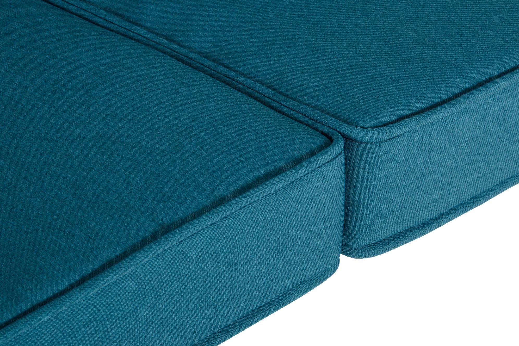 

        
VIG Furniture Modrest Ridge Sofa Set Blue Fabric 00840729142427
