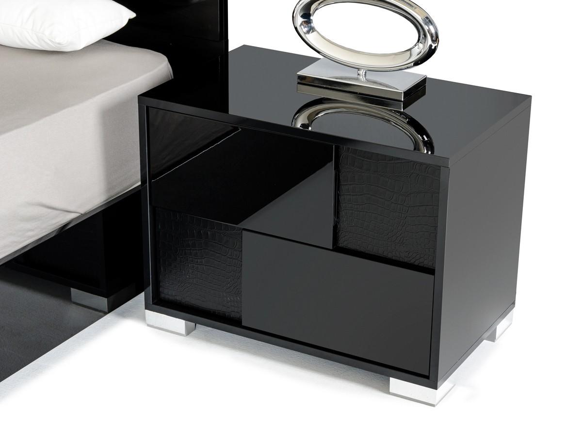 

    
VIG Furniture Modrest Ancona Platform Bedroom Set Black VGACANCONA-SET-BLK-Q-Set-5
