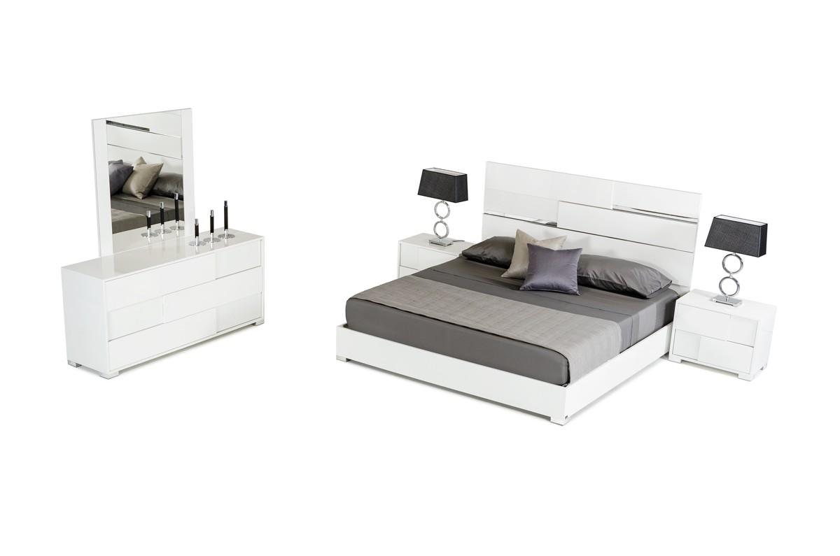

    
VIG Furniture Modrest Ancona Platform Bedroom Set White VGACANCONA-SET-WHT-EK-Set-5
