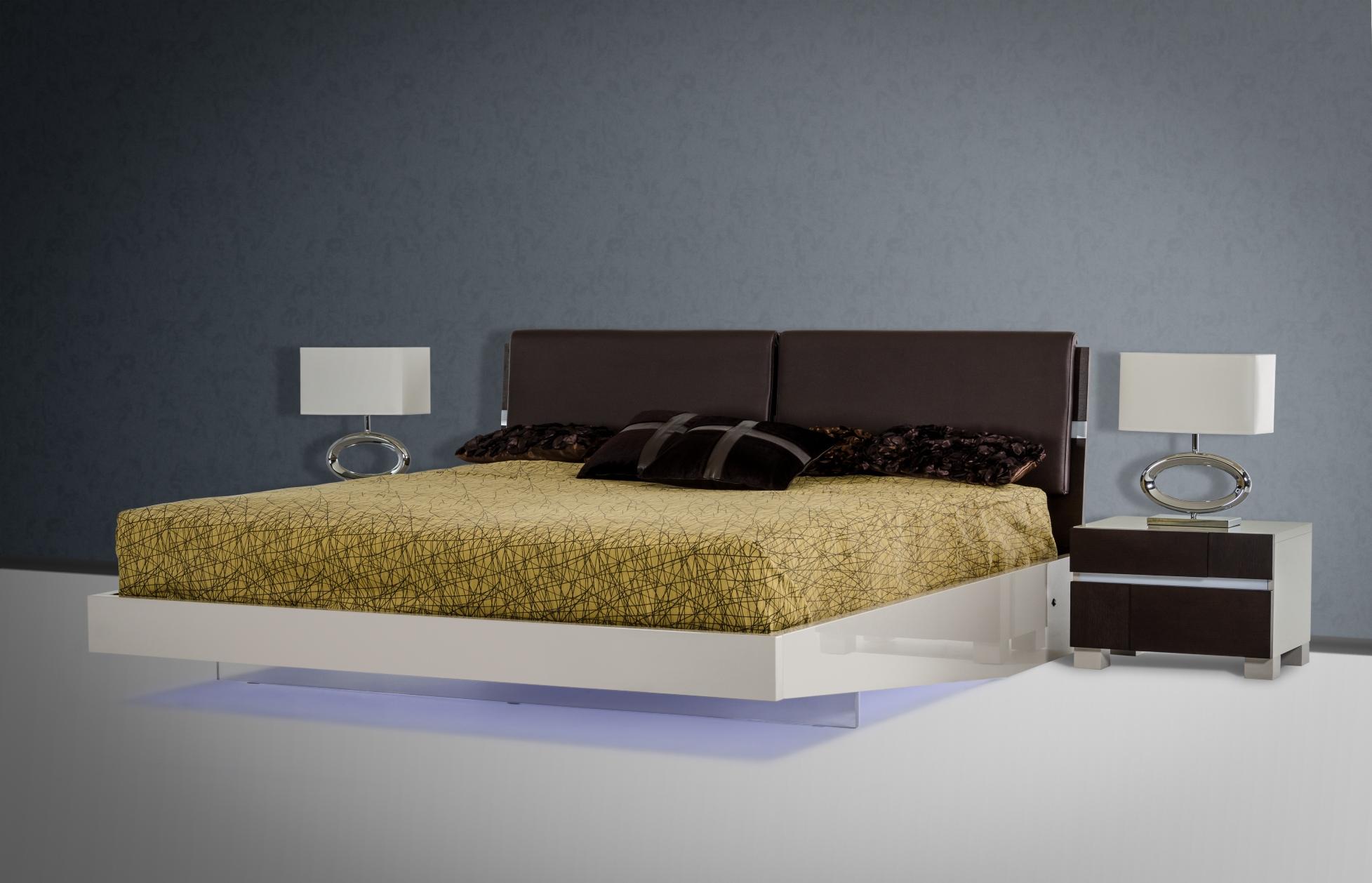 

                    
VIG Furniture Modrest Anzio Platform Bedroom Set Brown/White Faux Leather Purchase 
