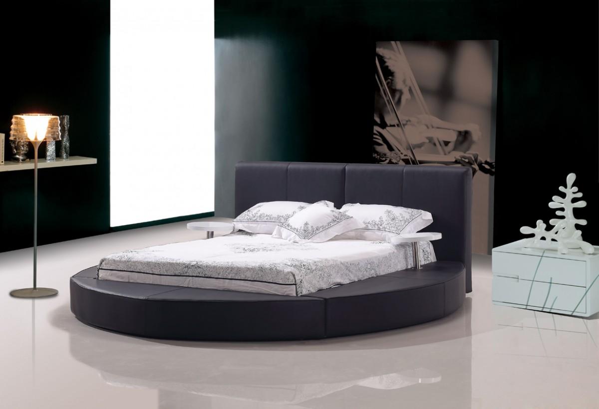 

        
VIG Furniture Modrest Atlas Platform Bed Black/White Bonded Leather 00840729134675
