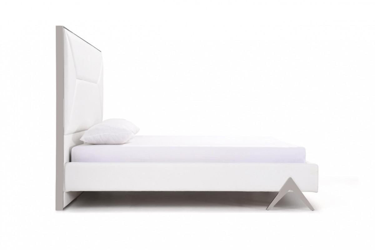 

    
VGVCBD1109-EK VIG Furniture Platform Bed
