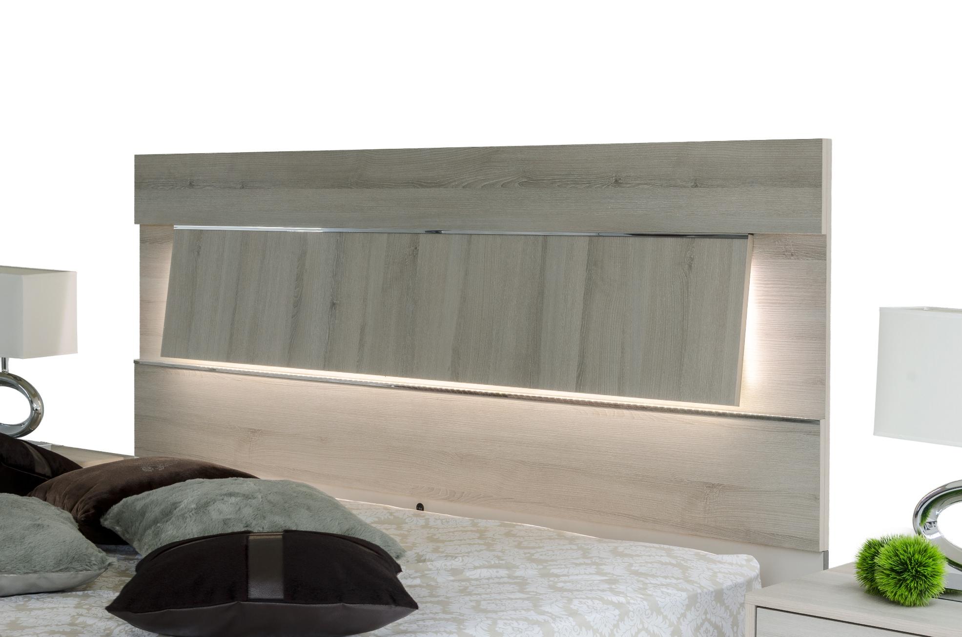 

    
VGACETHAN-SET-GRY-CK-5 VIG Modrest Ethan Modern Grey Veneer Finish LED Lighted Headboard California King Bedroom Set 5Pcs Made In Italy
