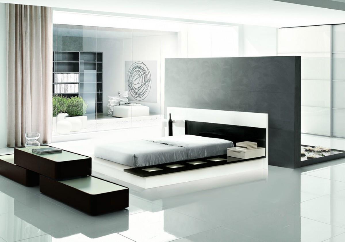 

        
VIG Furniture Modrest Impera Platform Bed White/Black  00840729104388
