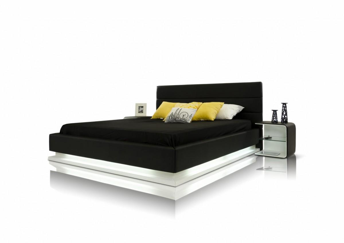 

    
King Bed w/Fluorescent Light Black leather VIG Modrest Infinity Modern
