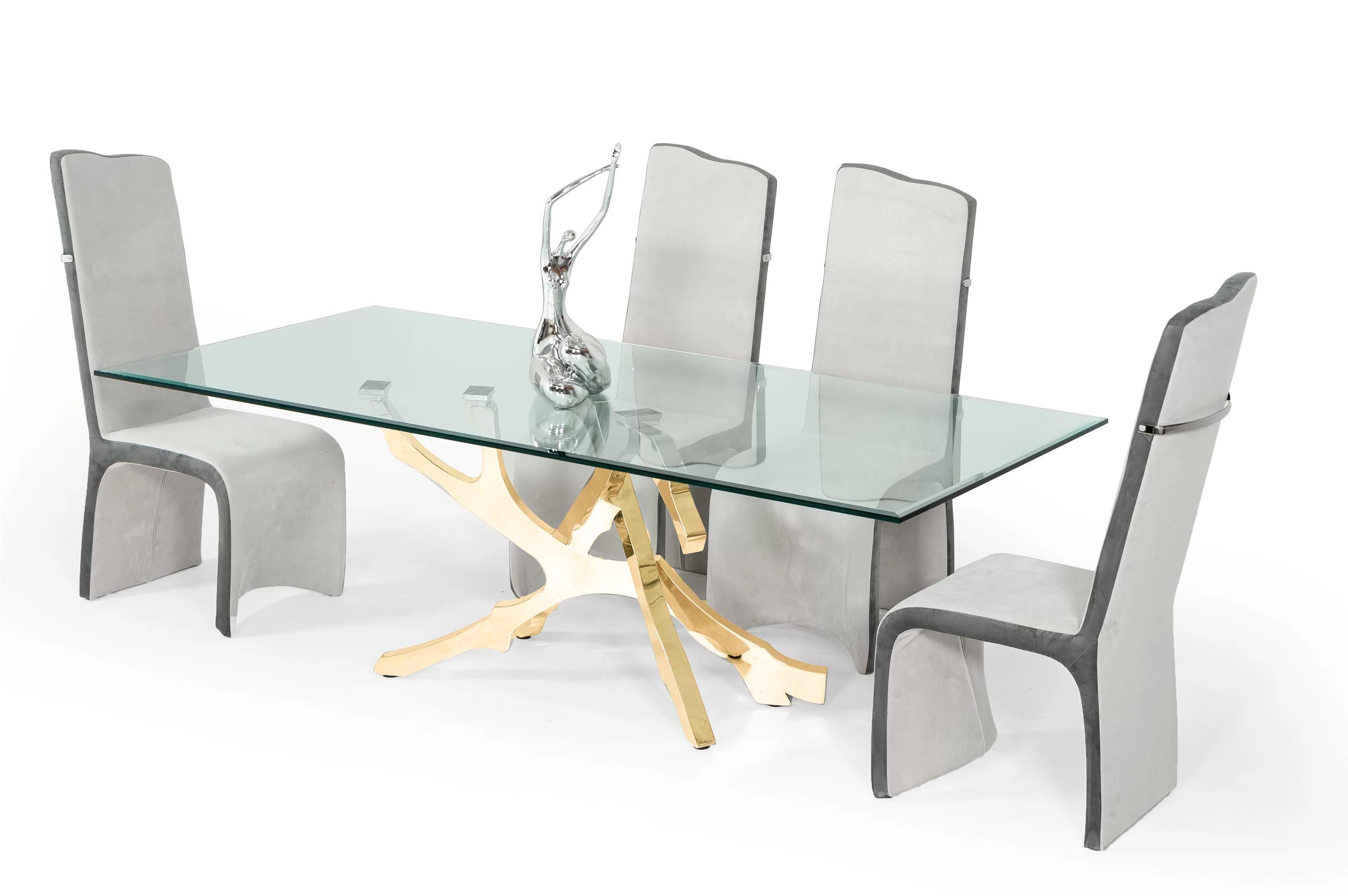 

    
Legend Dining Table
