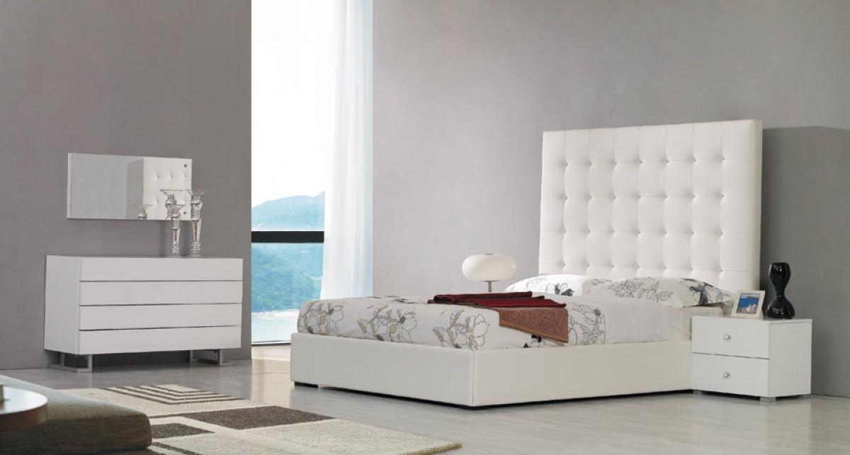 

    
VGJY4011-WHT-EK-Set-2 VIG Furniture Platform Bedroom Set
