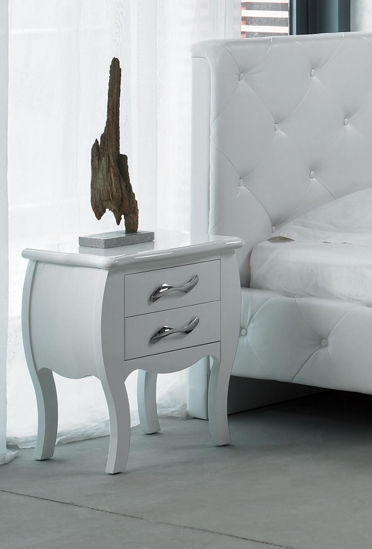 

    
VIG Furniture Modrest Monte Carlo White Platform Bedroom Set White VGJYMONTECARLO-WHT-C-Q-Set-3
