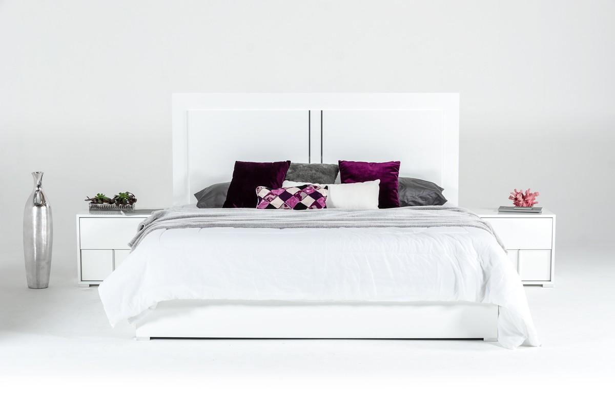 

    
VIG Modrest Nicla Modern White Gloss Finish Queen Platform Bed Made In Italy
