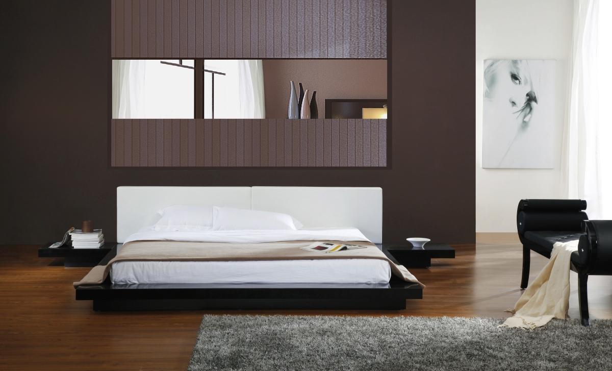 

    
VIG Modrest Opal Black Oak Grey Japanese Style King Platform Bed w/Nightstands
