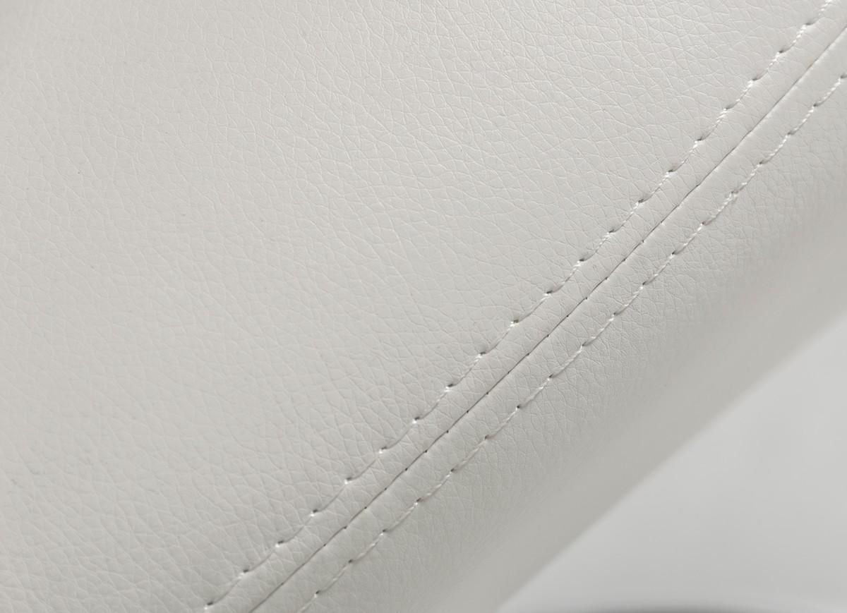 

    
VIG Modrest Penn Modern White Leatherette Dining Chair (Set of 2)

